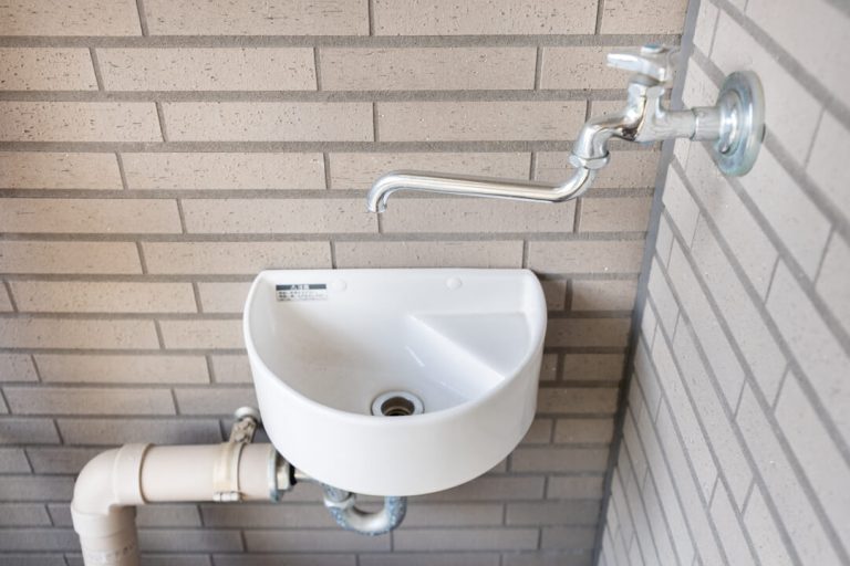 テラスバルコニー 蛇口付