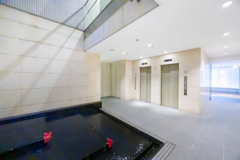 エレベーターホール