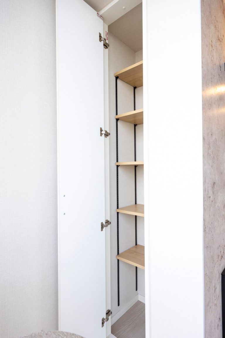 リビングダイニング 収納