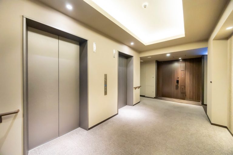 エレベーターホール