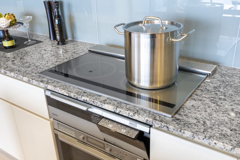 キッチン IHクッキングヒーター