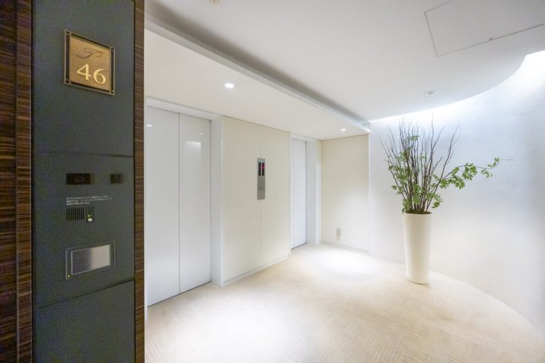 エレベーターホール（46F）
