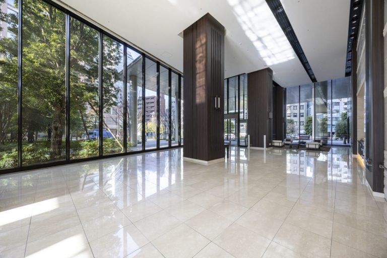 エントランスホール