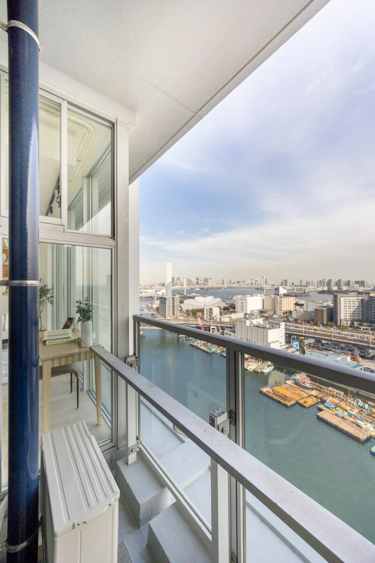 サービスバルコニー眺望（洋室1側）