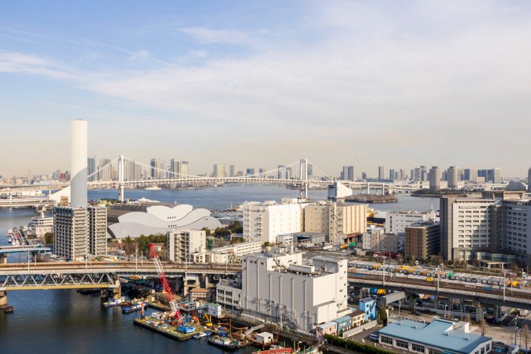 サービスバルコニー眺望（洋室1側）