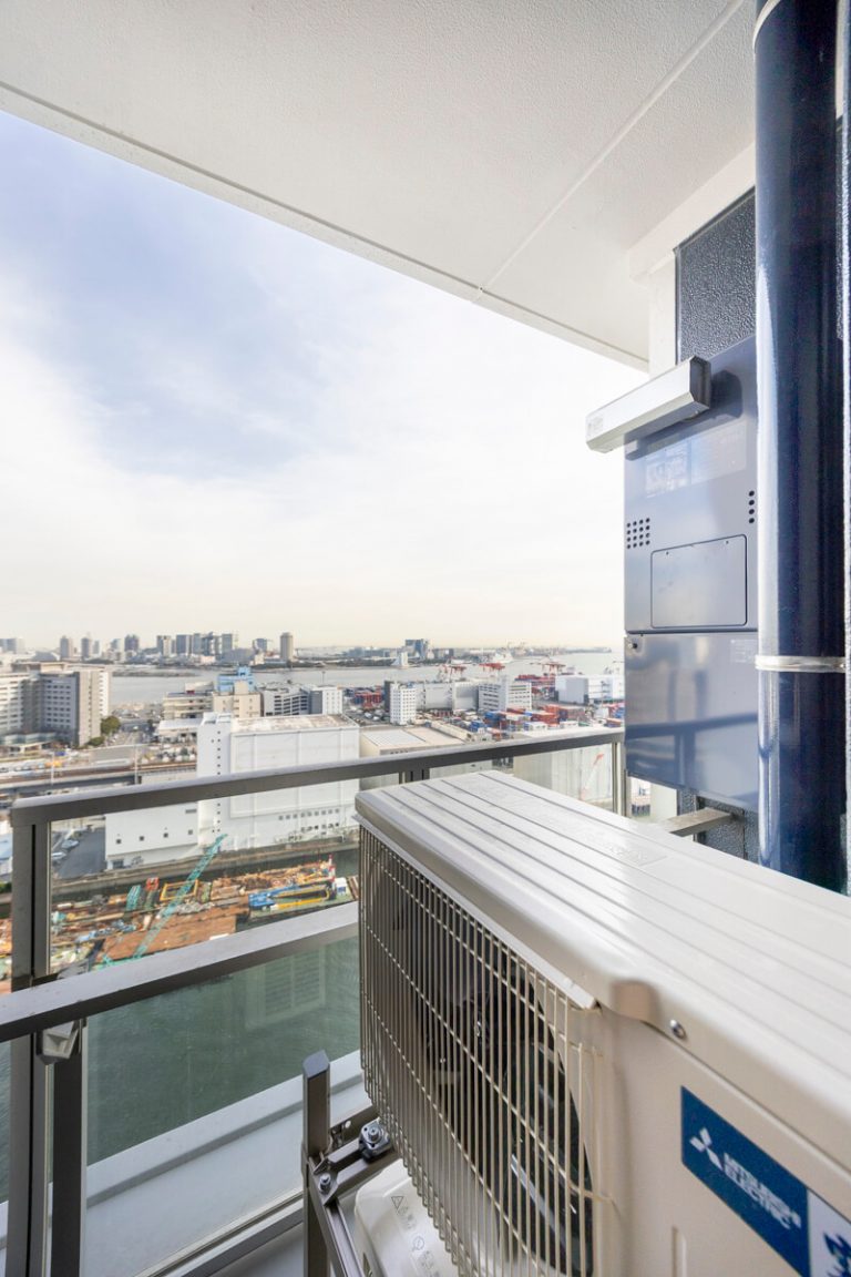 サービスバルコニー眺望（洋室2側）