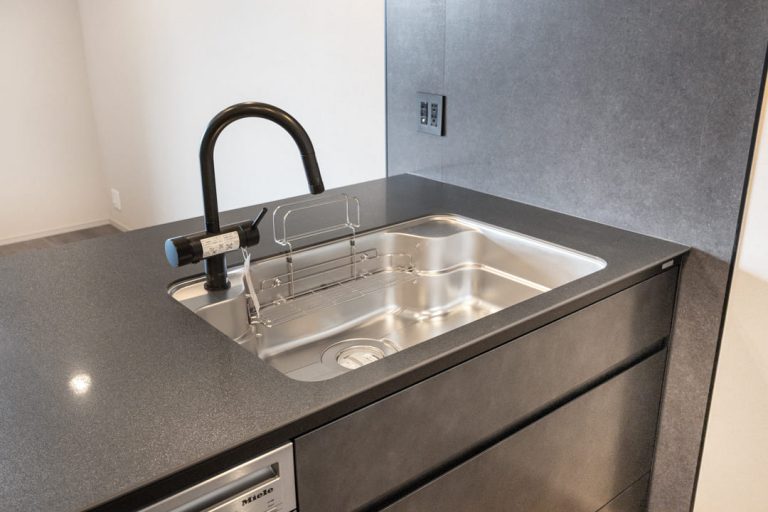 キッチン シンク