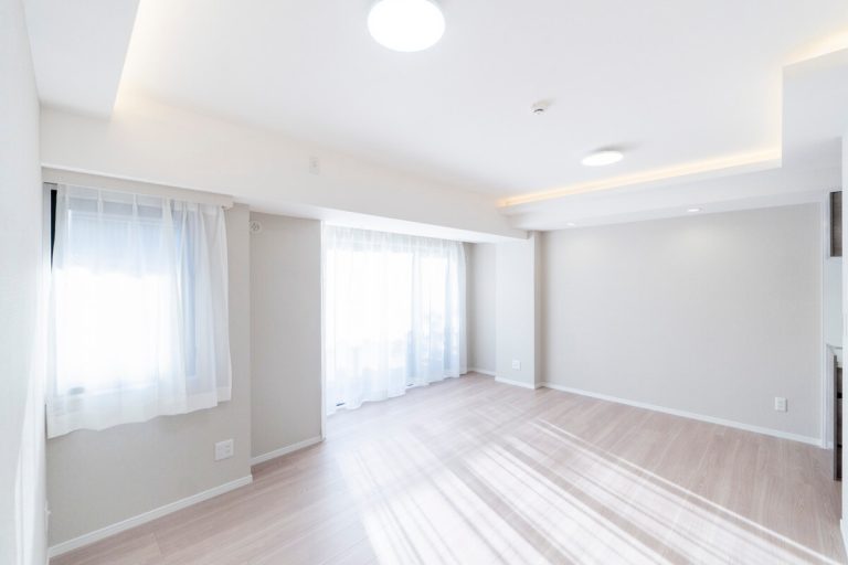 赤坂　南東角部屋、光が差し込む心地よい2LDK