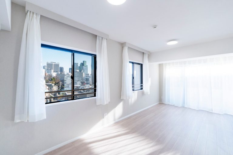 洋室（約11.0帖）