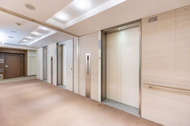 24Fエレベーターホール