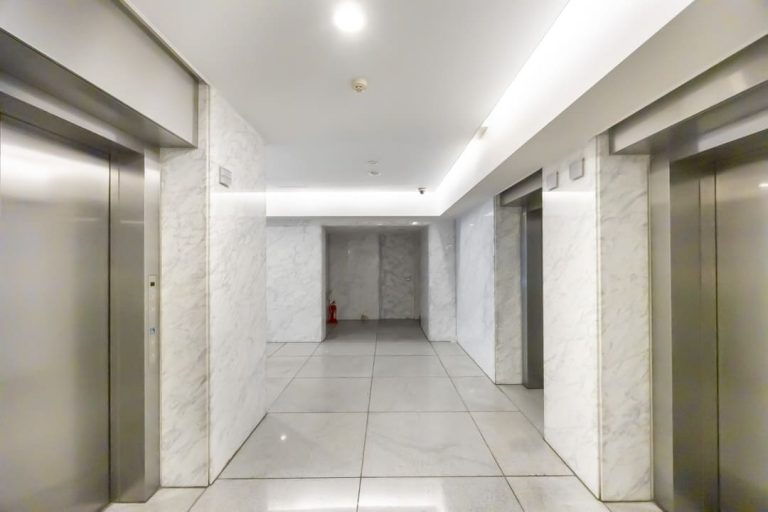 エレベーターホール