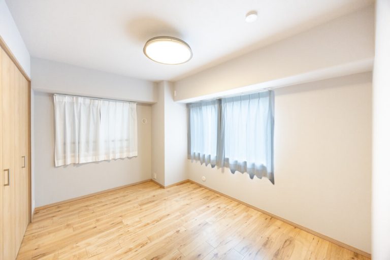 洋室（約6.9帖）