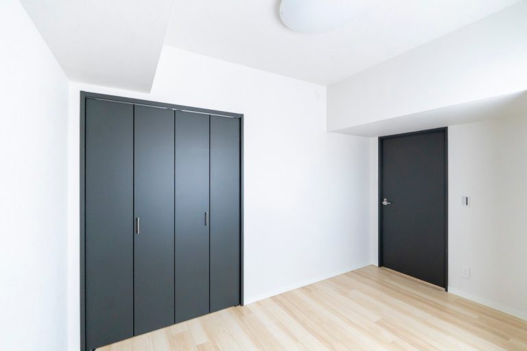 サービスルーム