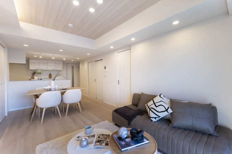 リビングダイニング