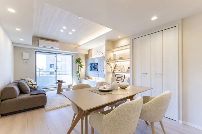 リビングダイニング