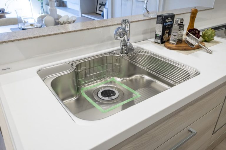 キッチン シンク