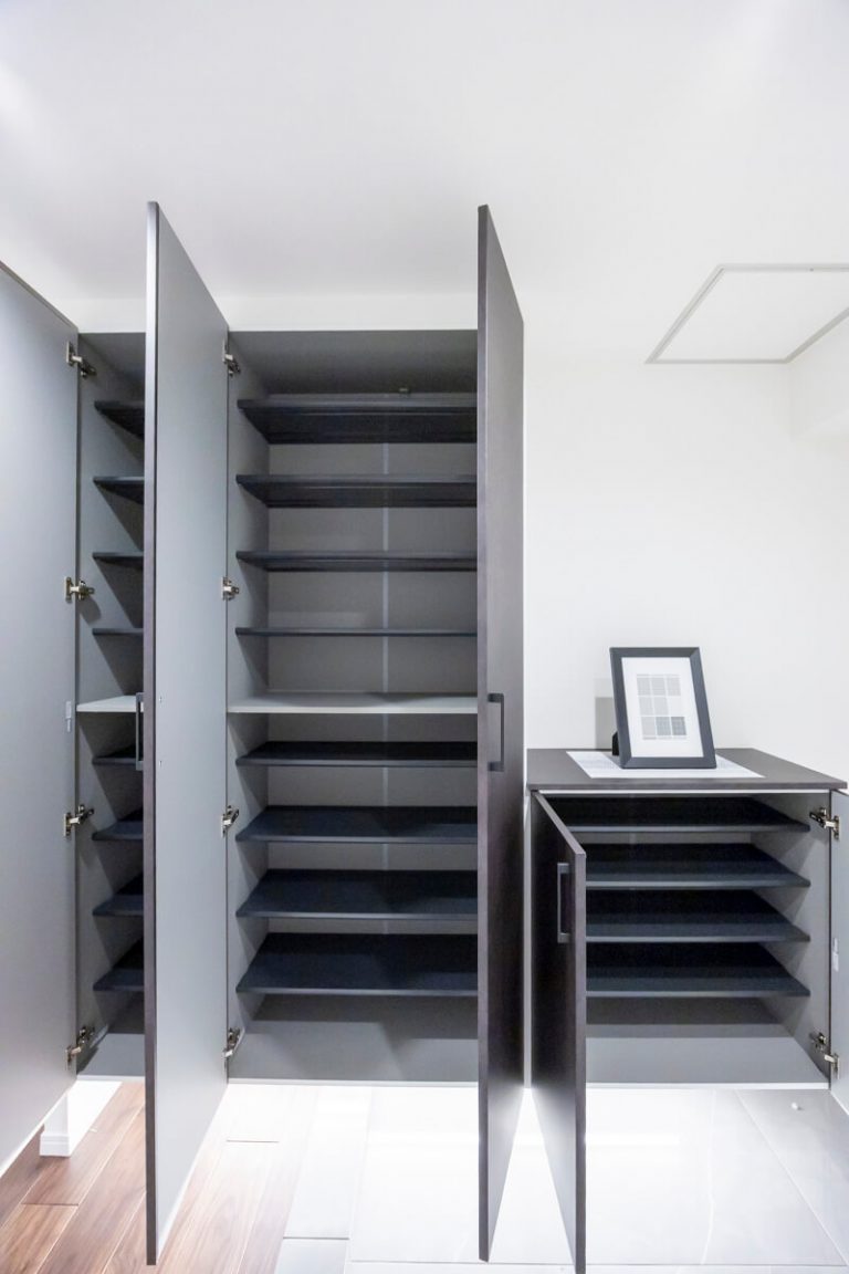 玄関 シューズボックス