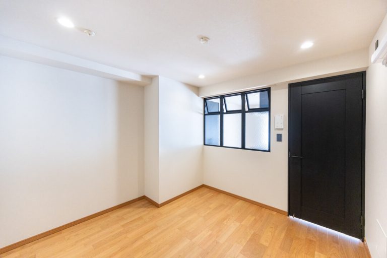 洋室（約5.6帖）