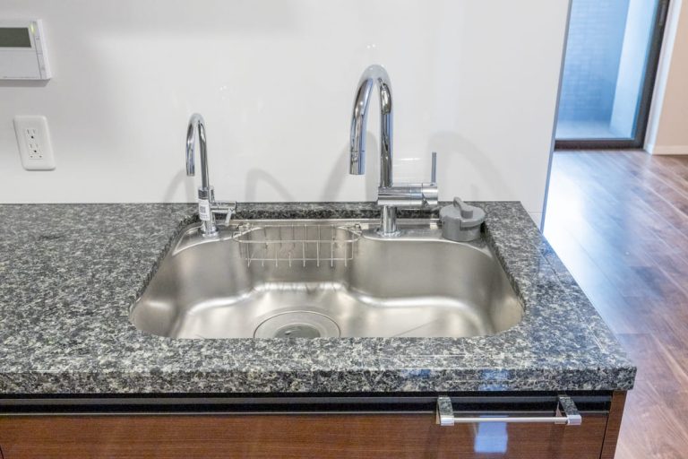 キッチン シンク