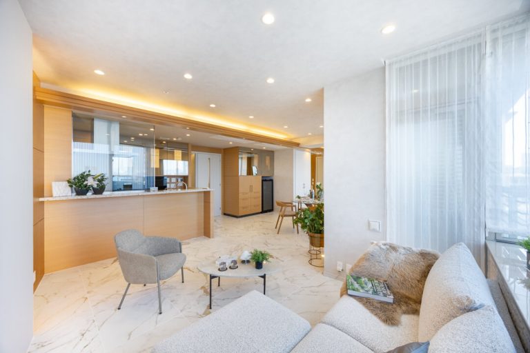 リビングダイニング