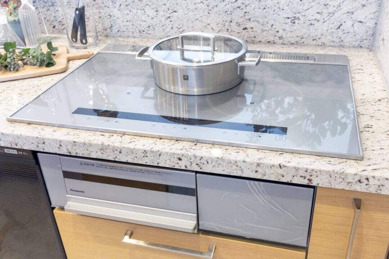 キッチン IHクッキングヒーター