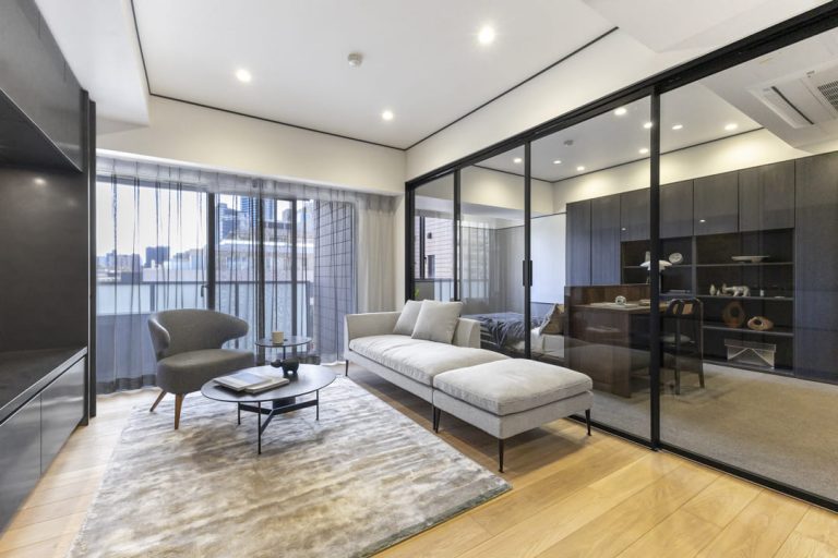 The Upper Residences at Minami-Aoyama　表参道に寄り添う、洗練と回遊性の住まい