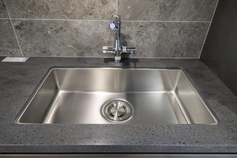 キッチン シンク