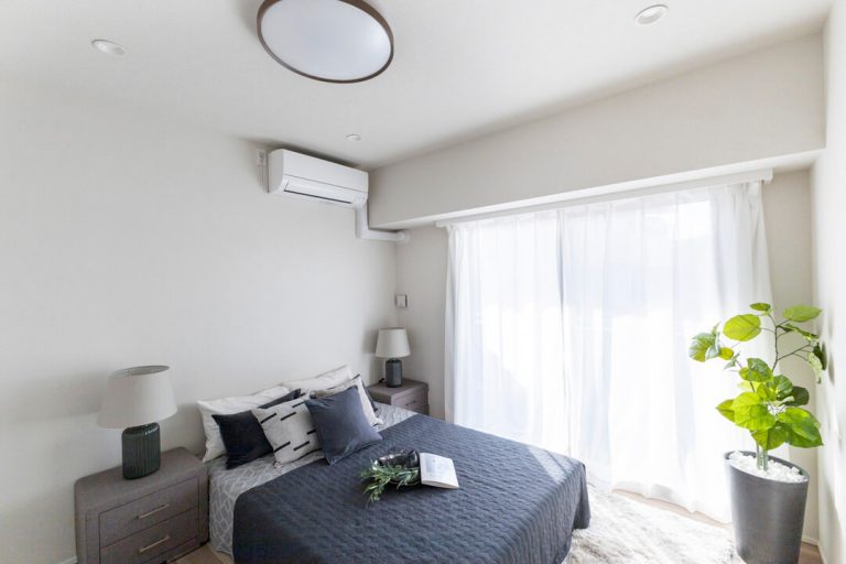 洋室（約6.4帖）