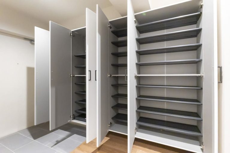 玄関 シューズボックス