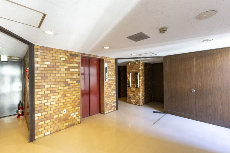 エレベーターホール