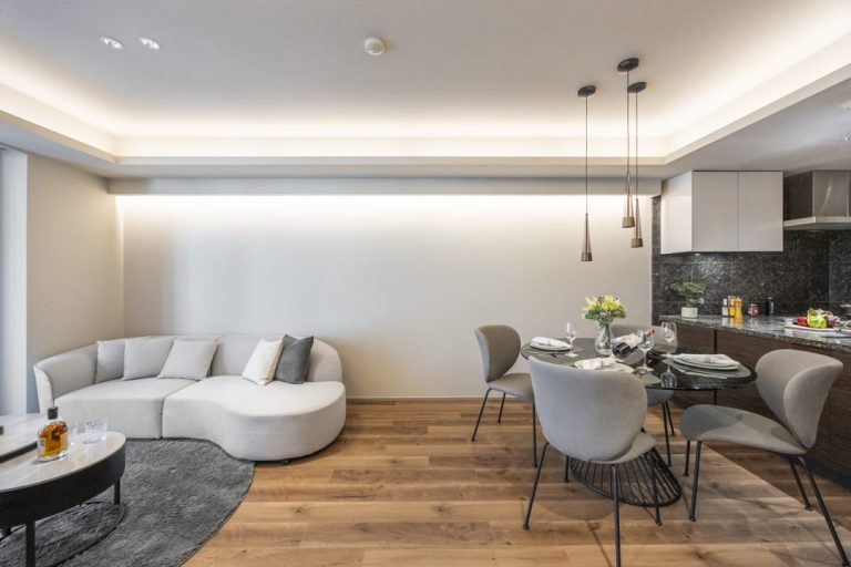 リビングダイニング