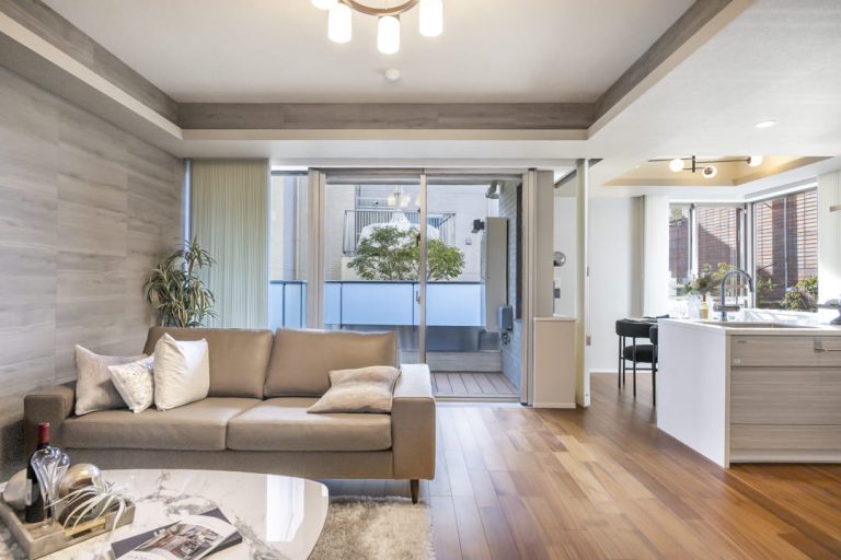 ロイヤルシーズン南麻布ヒルサイド　国際色豊かな南麻布で叶える、洗練と安らぎの暮らし