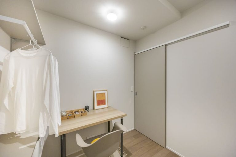 サービスルーム