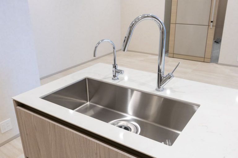 キッチン シンク