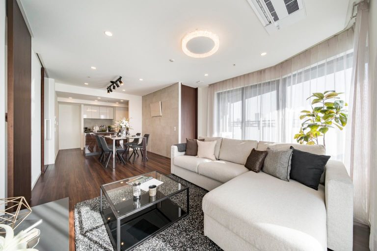 リビングダイニング