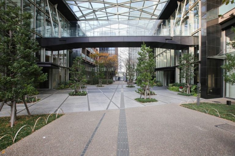 アトリウムプラザ