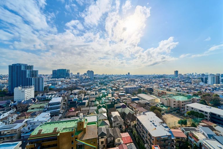 大崎　空の広さと街の穏やかさを一望できる15階の住まい