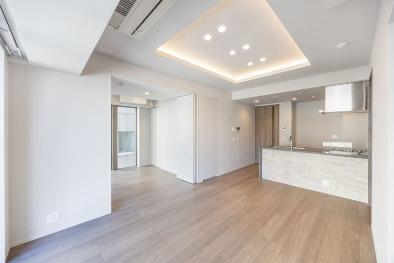 リビングダイニング、寝室2