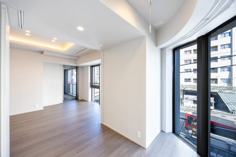 寝室2、リビングダイニング