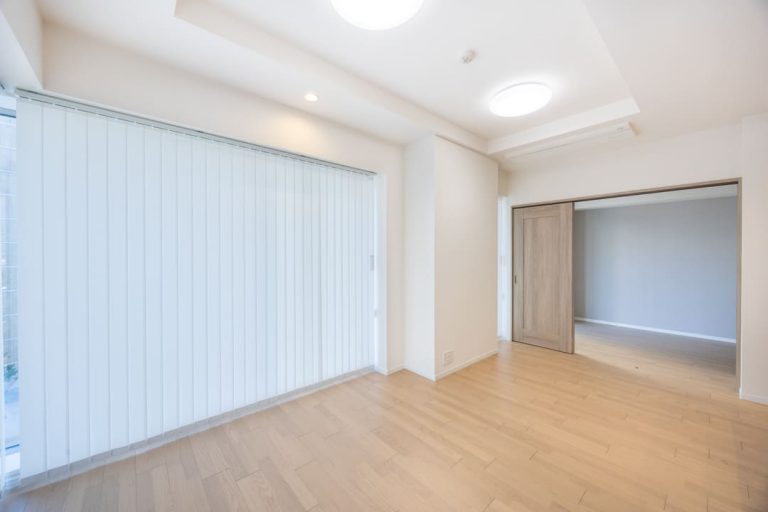 リビングダイニング、洋室2