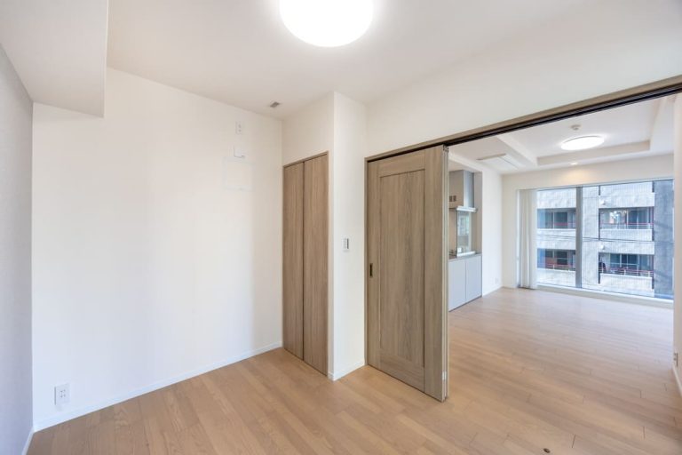 洋室2、リビングダイニング