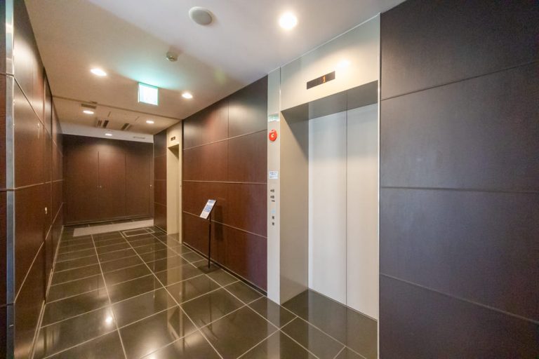 エレベーターホール