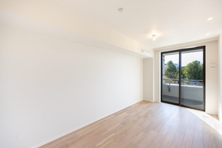 洋室（約8.4帖）