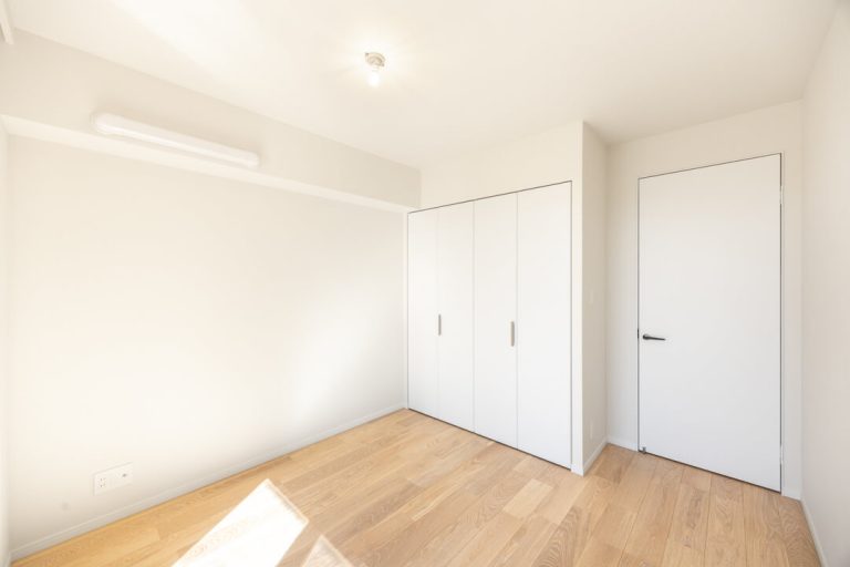 洋室（約6.3帖）