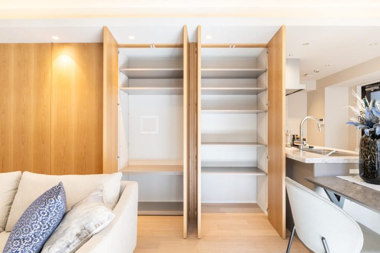 リビングダイニング 収納