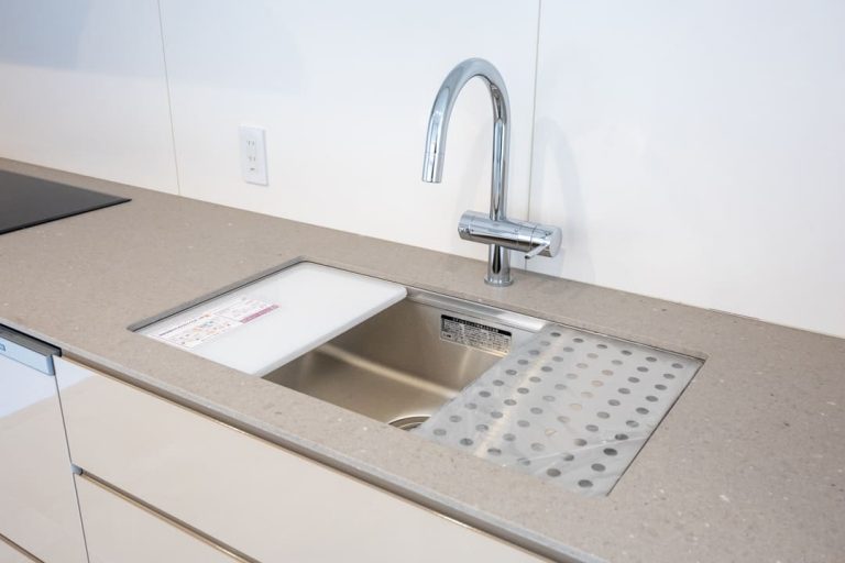 キッチン シンク