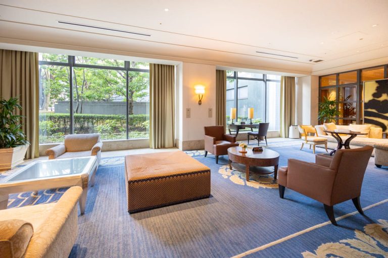 エントランスロビー