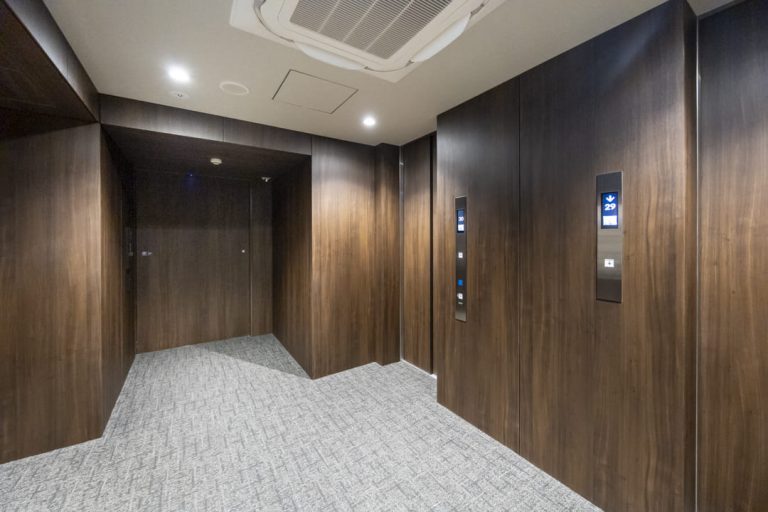 エレベーターホール（30F）