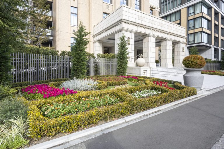 三田ガーデンヒルズパークマンション棟　バトラーサービス付きの上質レジデンス