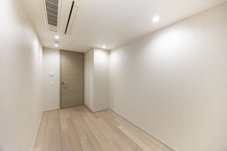 寝室1（約5.7帖）